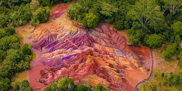 coloured earth in mauritius